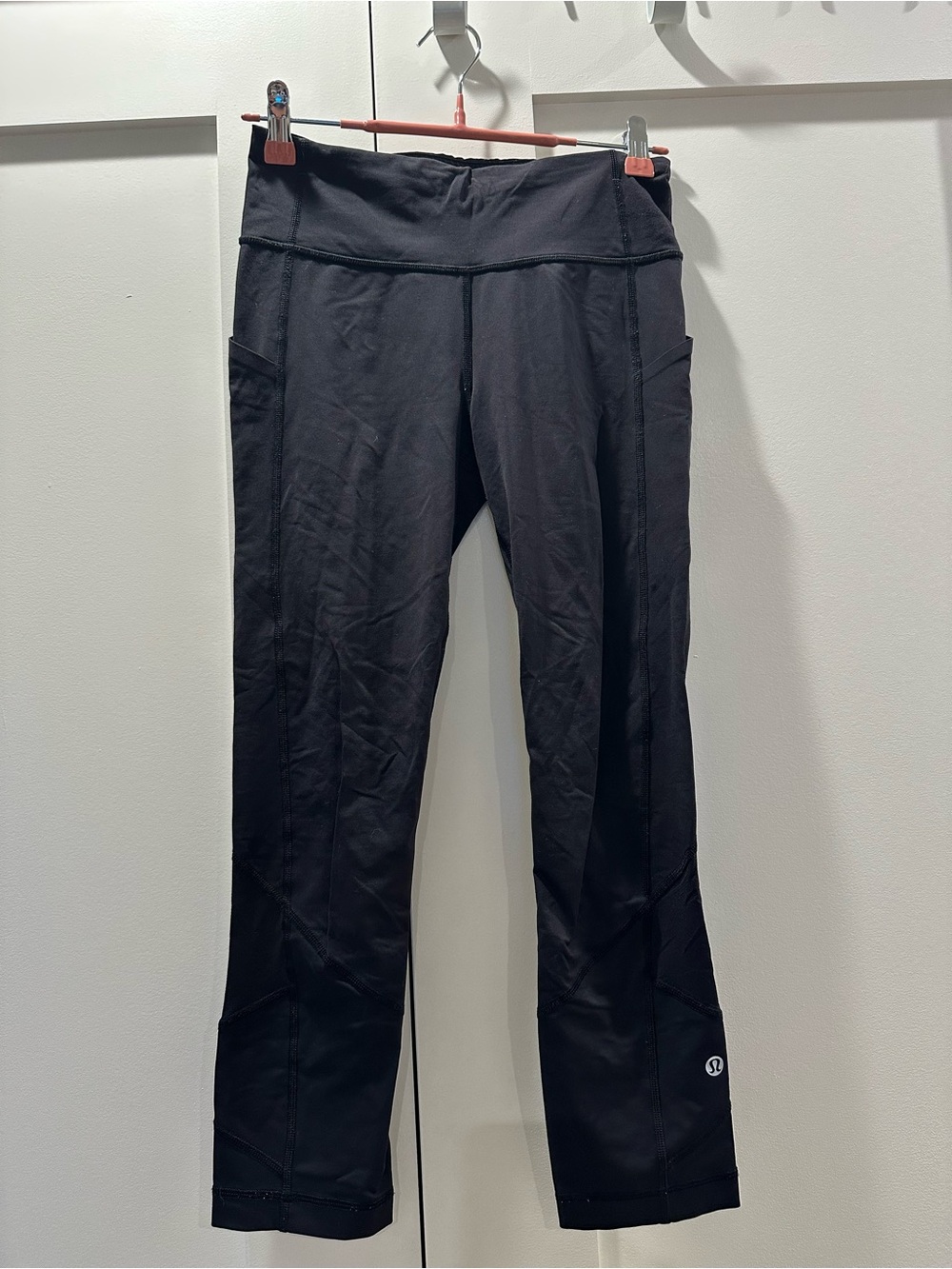 Women’s Black Lululemon Leggings Size 4 with Pockets